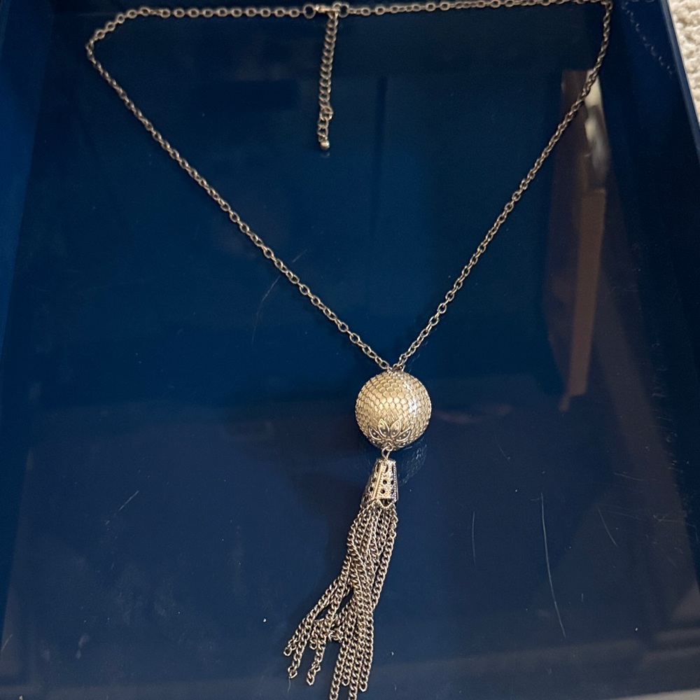 Elegant Silver Tassel Necklace